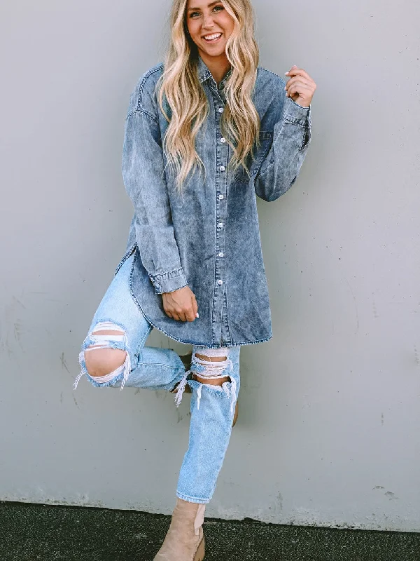 Denim with sweaterDenim Jacket with Drawstring Hood