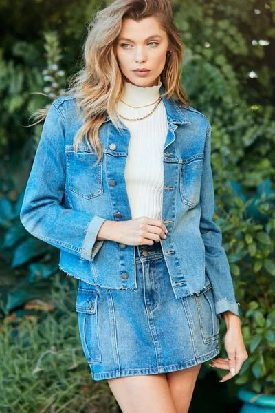 Denim vestVeveret Button Up Raw Hem Denim Jacket